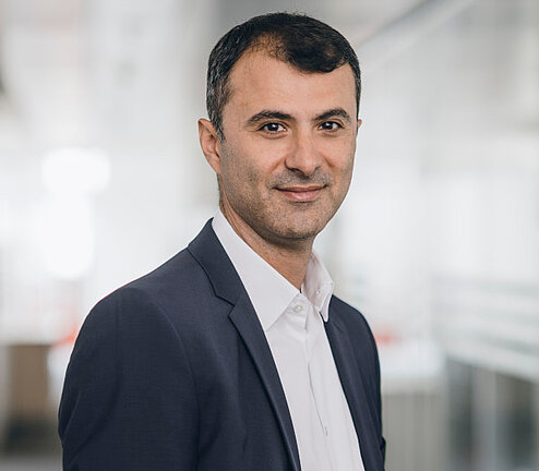 Dr. Kaveh Rouhi - SMA Solar Technlogy AG