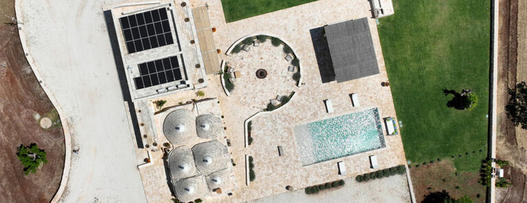 Tradizione, design e sostenibilità ai Trulli Terra Viva con il fotovoltaico