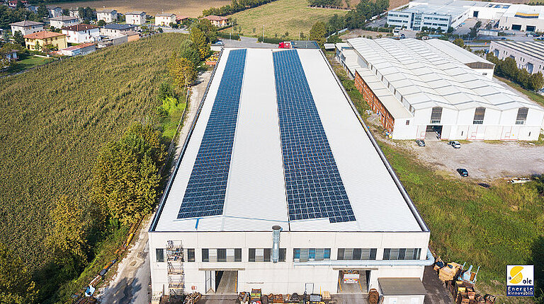 SMA PEAK3 soddisfa il 100% del fabbisogno energetico di Sider Center Service s.r.l.